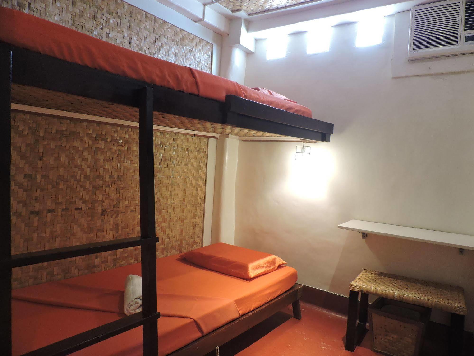 Orange Mangrove House By Sms Hospitality 2*