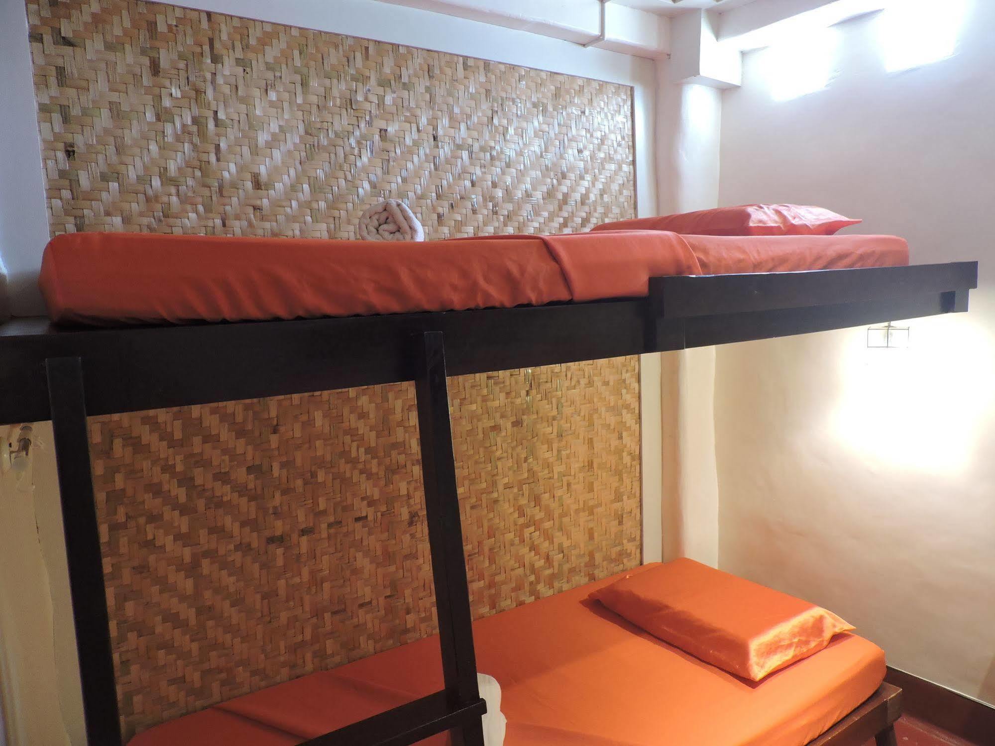 Orange Mangrove House By Sms Hospitality Puerto Princesa